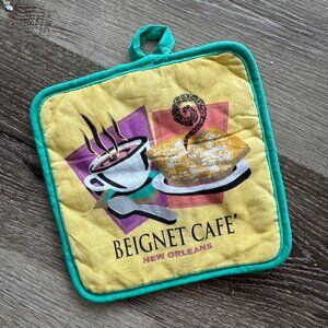 Vintage 90s cafe art pastel quilted pot holder / OS